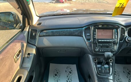 Toyota Kluger I, 2002 год, 899 999 рублей, 18 фотография