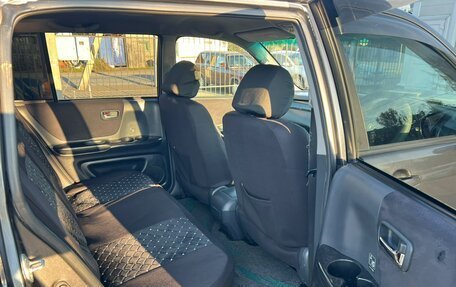 Toyota Kluger I, 2002 год, 899 999 рублей, 13 фотография