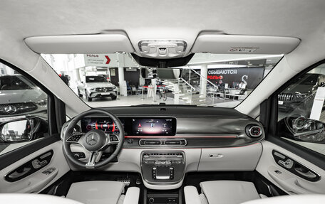 Mercedes-Benz V-Класс, 2026 год, 14 832 000 рублей, 21 фотография