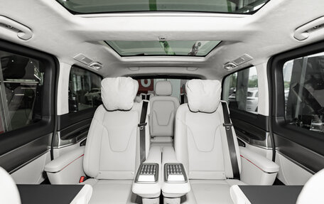 Mercedes-Benz V-Класс, 2026 год, 14 832 000 рублей, 28 фотография