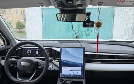 Geely Atlas, 2024 год, 3 400 000 рублей, 5 фотография