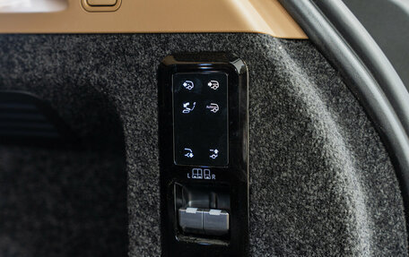 Land Rover Range Rover IV рестайлинг, 2025 год, 20 320 000 рублей, 28 фотография