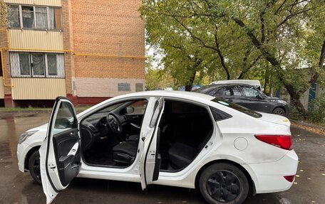 Hyundai Solaris II рестайлинг, 2016 год, 450 000 рублей, 13 фотография