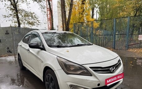 Hyundai Solaris II рестайлинг, 2016 год, 450 000 рублей, 3 фотография