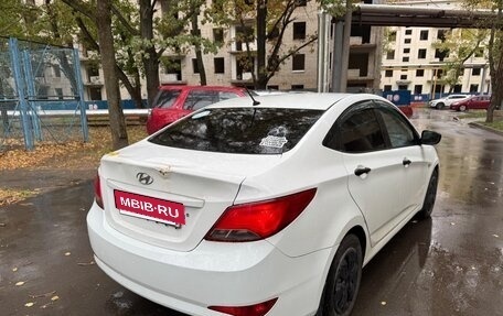 Hyundai Solaris II рестайлинг, 2016 год, 450 000 рублей, 11 фотография