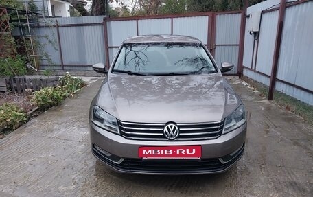 Volkswagen Passat B7, 2011 год, 799 000 рублей, 2 фотография