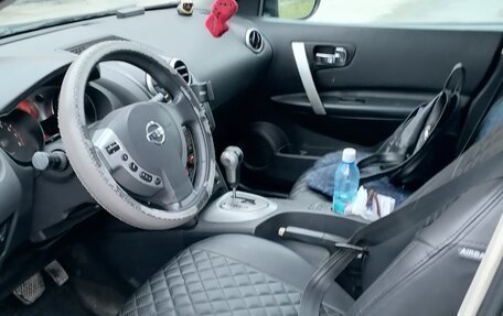 Nissan Qashqai, 2008 год, 700 000 рублей, 2 фотография