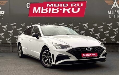 Hyundai Sonata VIII, 2022 год, 2 279 000 рублей, 1 фотография