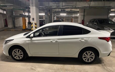 Hyundai Solaris II рестайлинг, 2020 год, 900 000 рублей, 9 фотография