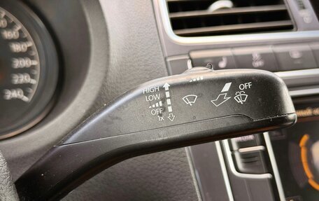 Volkswagen Polo VI (EU Market), 2019 год, 990 000 рублей, 19 фотография