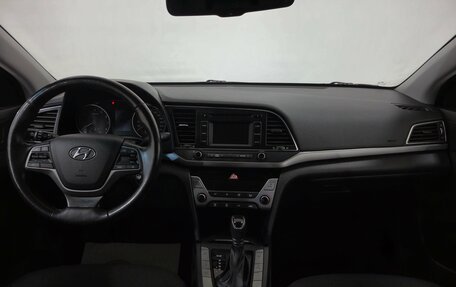 Hyundai Elantra VI рестайлинг, 2018 год, 1 530 000 рублей, 13 фотография