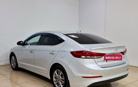 Hyundai Elantra VI рестайлинг, 2018 год, 1 530 000 рублей, 8 фотография