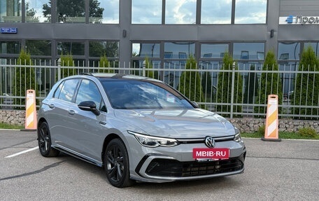 Volkswagen Golf VIII, 2023 год, 2 100 000 рублей, 7 фотография