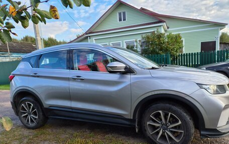 Geely Coolray I, 2023 год, 1 700 000 рублей, 2 фотография