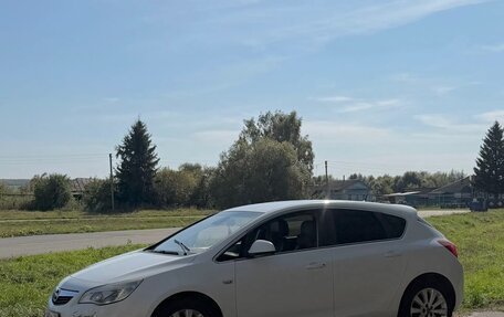 Opel Astra J, 2011 год, 590 000 рублей, 4 фотография