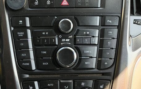 Opel Astra J, 2011 год, 590 000 рублей, 9 фотография