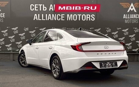 Hyundai Sonata VIII, 2022 год, 2 279 000 рублей, 5 фотография