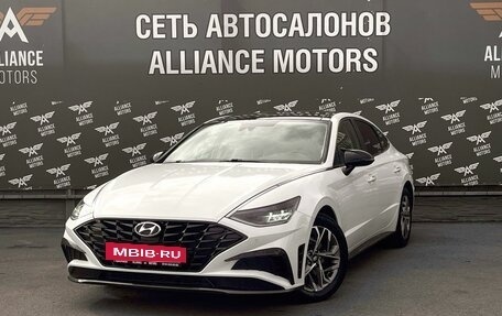 Hyundai Sonata VIII, 2022 год, 2 279 000 рублей, 3 фотография