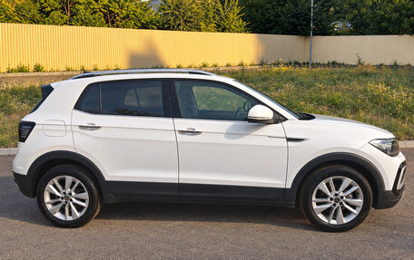 Volkswagen T-Cross I, 2022 год, 1 863 000 рублей, 4 фотография