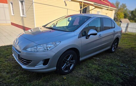 Peugeot 408 I рестайлинг, 2014 год, 1 035 000 рублей, 2 фотография