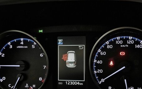 Toyota RAV4, 2017 год, 2 148 000 рублей, 19 фотография