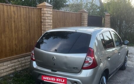 Renault Sandero I, 2010 год, 470 000 рублей, 2 фотография