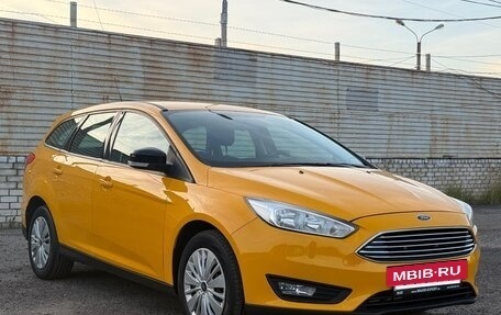 Ford Focus III, 2015 год, 719 999 рублей, 2 фотография