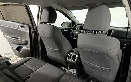 KIA Sportage IV рестайлинг, 2018 год, 2 120 000 рублей, 10 фотография