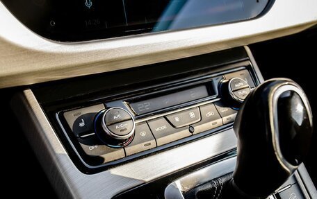 Geely Atlas I, 2021 год, 1 850 000 рублей, 20 фотография