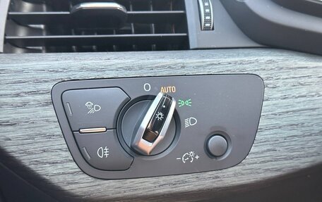 Audi A4, 2017 год, 2 247 000 рублей, 22 фотография