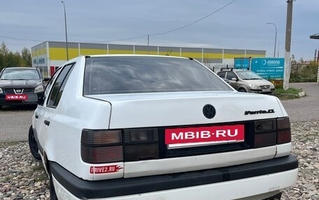 Volkswagen Vento, 1997 год, 155 000 рублей, 5 фотография