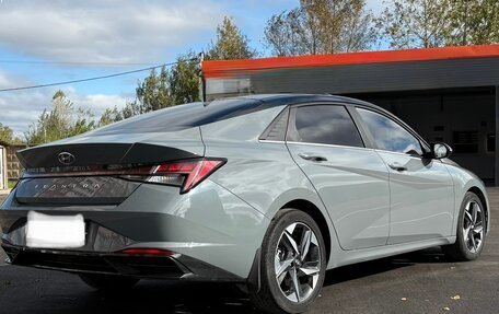Hyundai Elantra, 2022 год, 1 930 000 рублей, 3 фотография