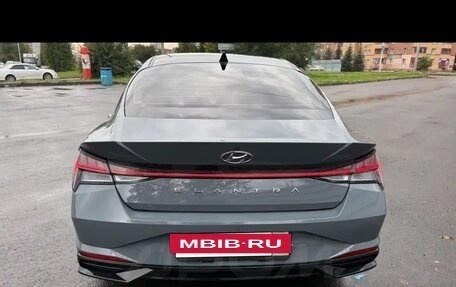 Hyundai Elantra, 2022 год, 1 930 000 рублей, 11 фотография