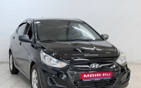 Hyundai Solaris II рестайлинг, 2013 год, 799 000 рублей, 2 фотография