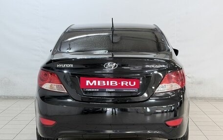 Hyundai Solaris II рестайлинг, 2013 год, 799 000 рублей, 6 фотография