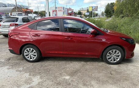 Hyundai Solaris II рестайлинг, 2022 год, 1 480 000 рублей, 5 фотография