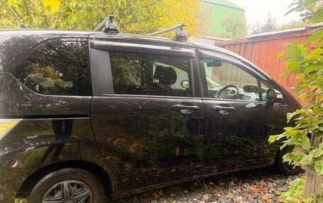 Honda Freed I, 2012 год, 1 350 000 рублей, 3 фотография
