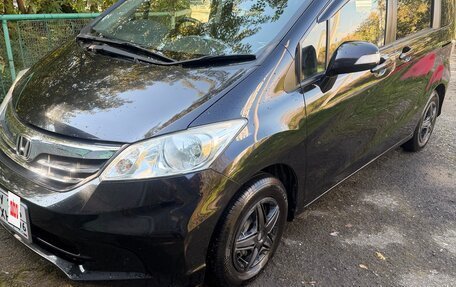 Honda Freed I, 2012 год, 1 350 000 рублей, 19 фотография
