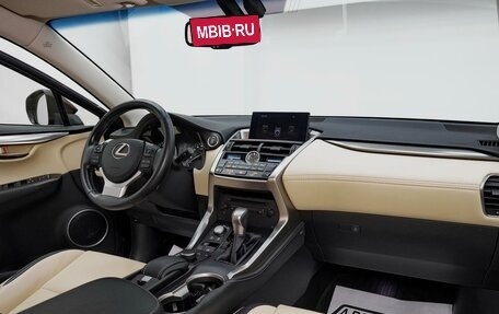 Lexus NX I, 2016 год, 2 215 000 рублей, 5 фотография