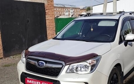 Subaru Forester, 2014 год, 1 760 000 рублей, 2 фотография
