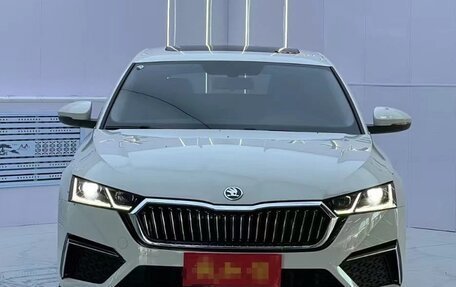 Skoda Octavia IV, 2022 год, 2 178 000 рублей, 2 фотография
