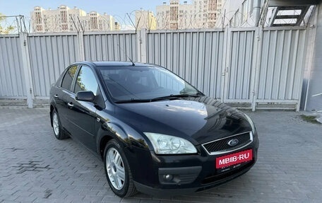 Ford Focus II рестайлинг, 2006 год, 449 000 рублей, 17 фотография