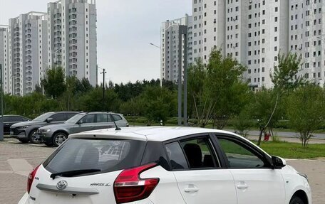 Toyota Yaris XP150 рестайлинг, 2022 год, 1 297 000 рублей, 4 фотография