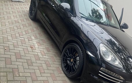 Porsche Cayenne III, 2011 год, 2 090 000 рублей, 3 фотография