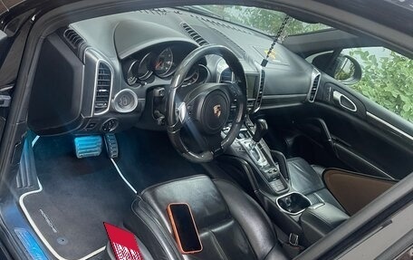 Porsche Cayenne III, 2011 год, 2 090 000 рублей, 7 фотография