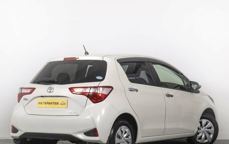 Toyota Vitz, 2018 год, 1 029 000 рублей, 7 фотография