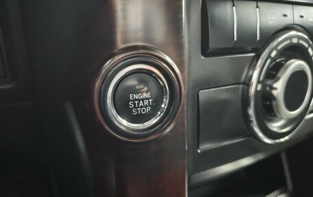 Toyota Land Cruiser Prado 150 рестайлинг 2, 2014 год, 3 650 000 рублей, 10 фотография
