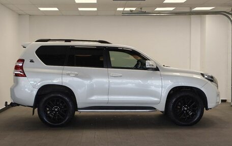 Toyota Land Cruiser Prado 150 рестайлинг 2, 2014 год, 3 650 000 рублей, 6 фотография