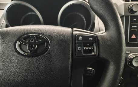 Toyota Land Cruiser Prado 150 рестайлинг 2, 2014 год, 3 650 000 рублей, 15 фотография