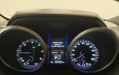 Toyota Land Cruiser Prado 150 рестайлинг 2, 2014 год, 3 650 000 рублей, 11 фотография